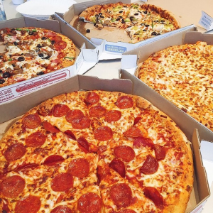 限今天：2月9日 National Pizza Day 多家披萨店优惠活动