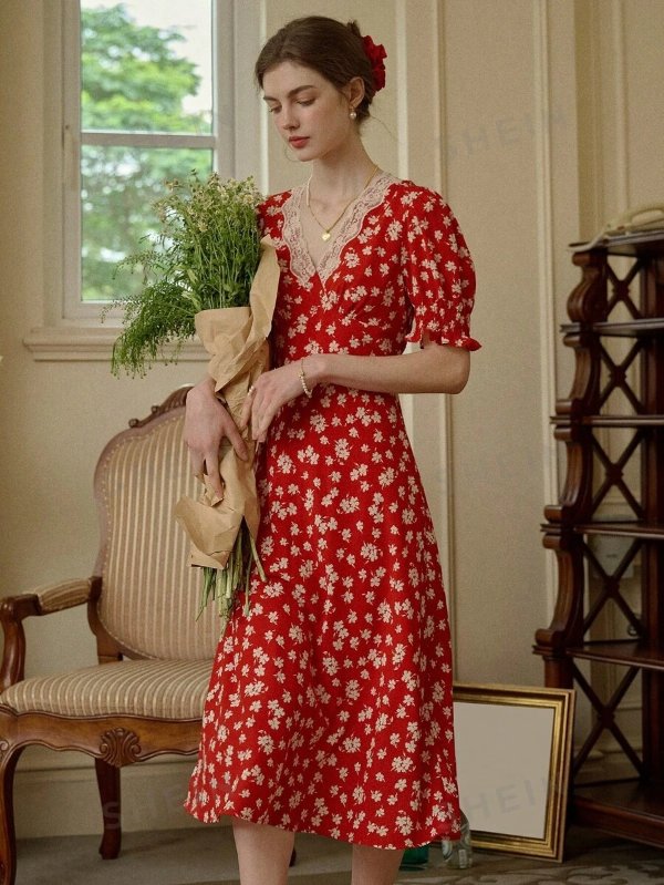 Simple Retro Women's Floral Print V-Neck Splicing Puff Sleeve Mid-Length Dress