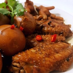 Easy to Make Braised Chicken and Egg
