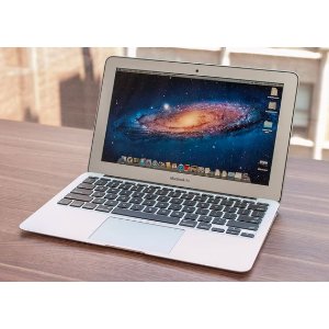 Apple 11.6" MacBook Air Notebook Computer (Early 2015)