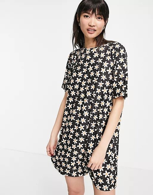 t-shirt dress in daisy print | ASOS