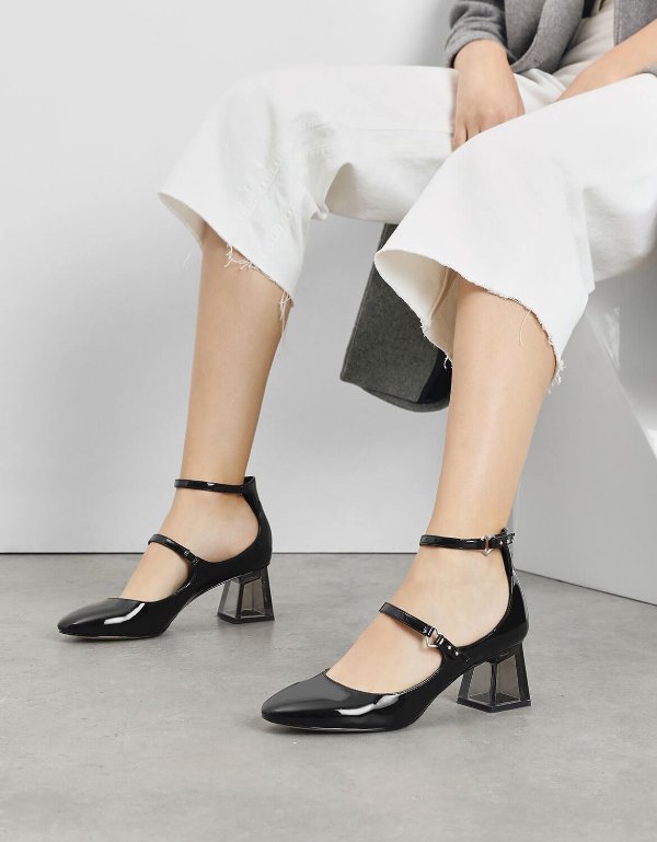 Black Heart Detail Patent Mary Janes | CHARLES & KEITH
