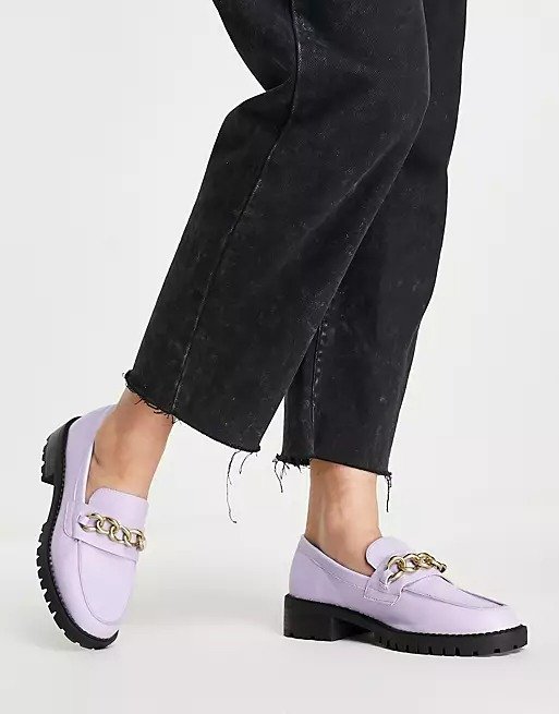 chunky loafers with chain in lilac