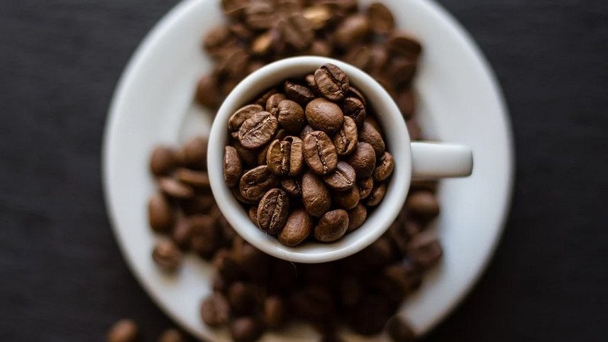 咖啡因每天可以摄入多少？Nespresso，速溶咖啡，星巴克...不同咖啡咖啡因含量有多少？