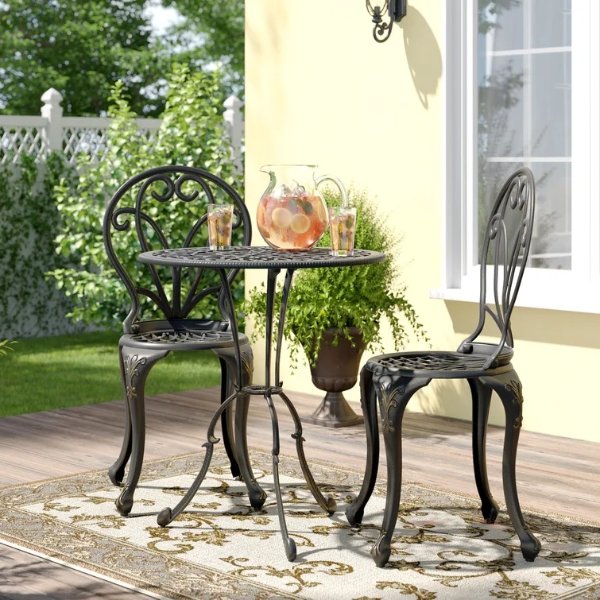Tenafly 2 - Person Round Outdoor Dining Set