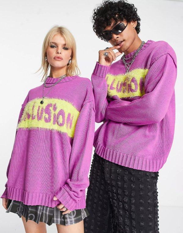 Unisex knit branded front print crewneck in bright pink