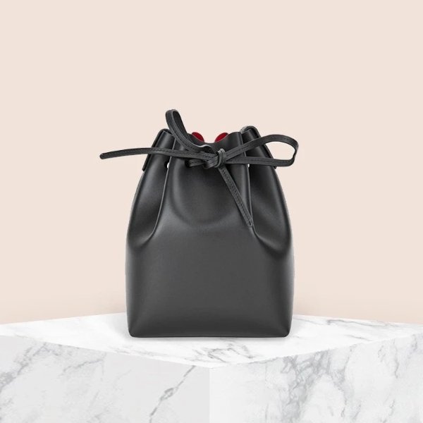 Women's Minimalist Leather Bucket Bag