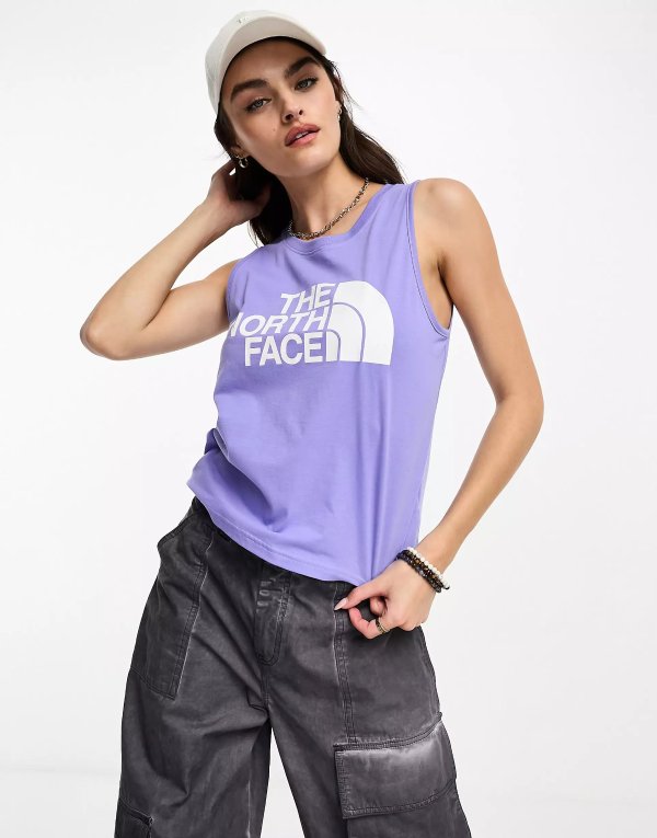tank top in lilac with white detail