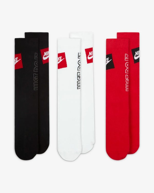Sportswear Everyday Essential Crew Socks (3 Pairs)..com