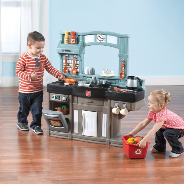 Best Chef's Play Kitchen with Accessory Set