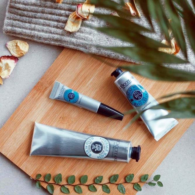 cuticle-oil-effective-using-hand-care-set.jpg