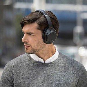 Sony Noise Cancelling Headphones WH1000XM3: Wireless Bluetooth Over the Ear Headphones
