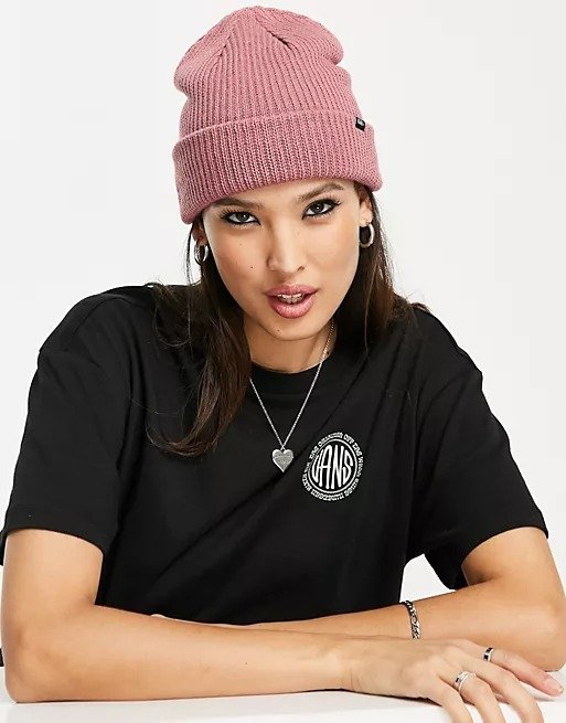 ribbed knit beanie in pink