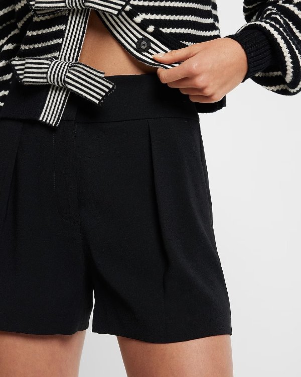 Stylist Super High Waisted Pleated Tailored Shorts