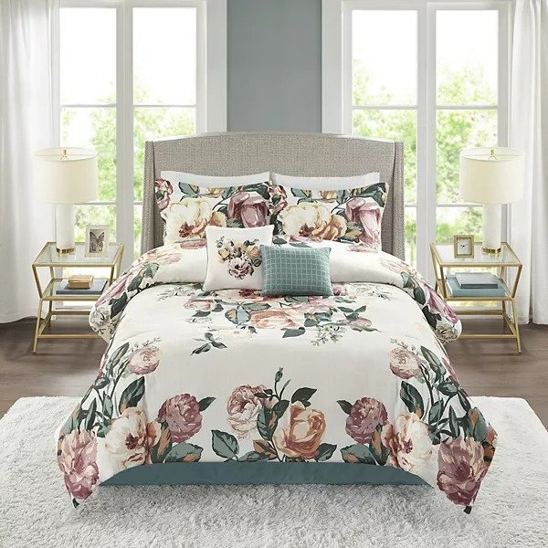 Fleetwood 6-piece Comforter Set with Coordinating Pillows