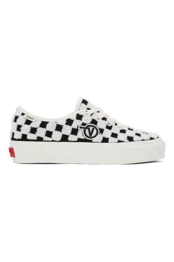 Black & White Authentic One Piece VLT LX Sneakers