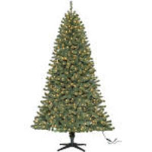 Christmas Trees, Wreaths, Costumes & Decor, and More @ ToysRUs
