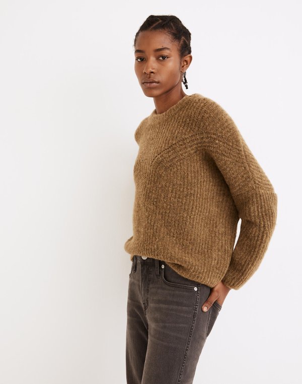 Belfiore Ribbed Pullover Sweater