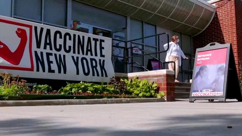 US NEWS：纽约市可以强制要求公立学校雇员接种新冠疫苗