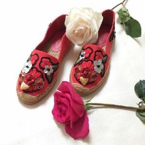 6PM.com 精选 Dolce & Gabbana 女士宫廷风复古美鞋热卖