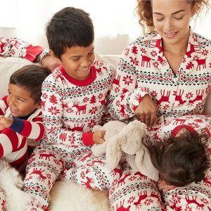 Hanna Andersson 圣诞家庭照必备亲子服饰促销，睡衣毛衣都有
