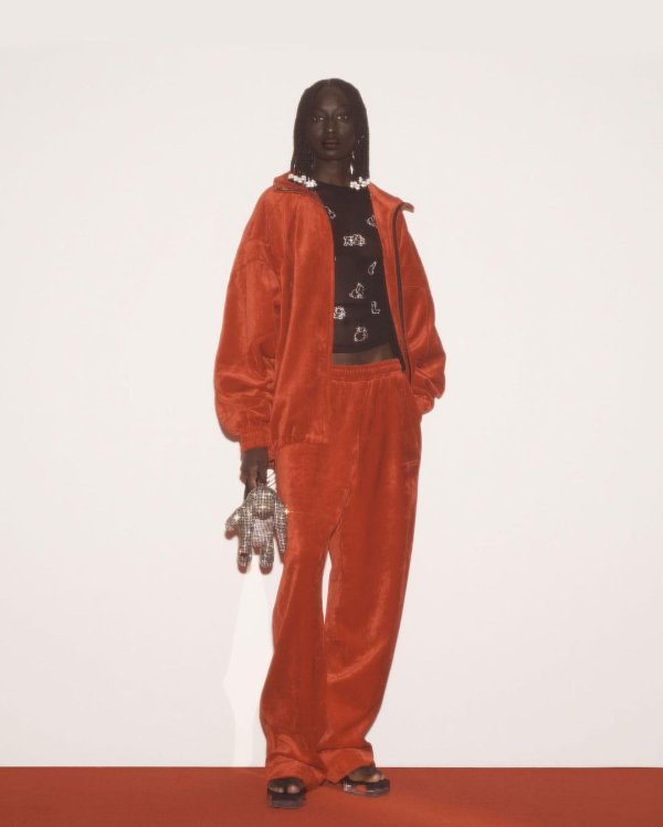 alexanderwangny_323787123_1562173730982853_7463932609980353477_n.jpg