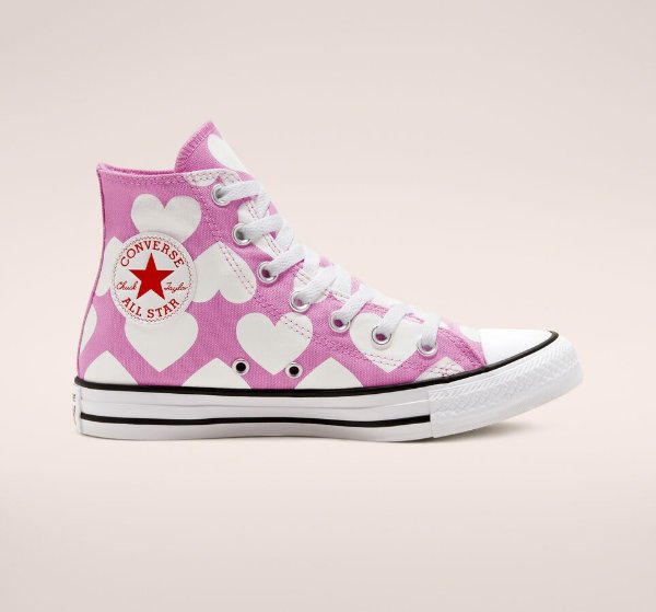 ​Twisted Hearts Chuck Taylor All Star帆布鞋