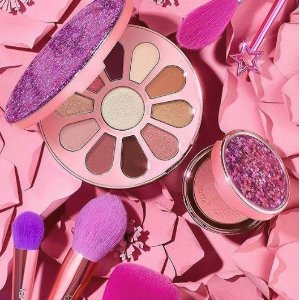 Last Day: + Loyalty Members Receive an Extra 10% Off With Everything @ Tarte Cosmetics