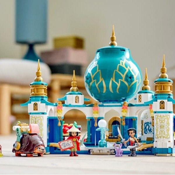 Raya and the Heart Palace 43181 | Disney™ | Buy online at the Official LEGO® Shop US