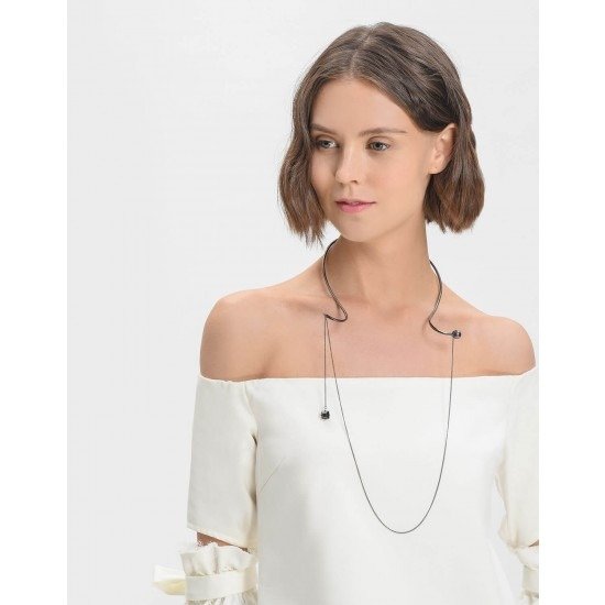 Gold Crystal Charm Necklace | CHARLES & KEITH US