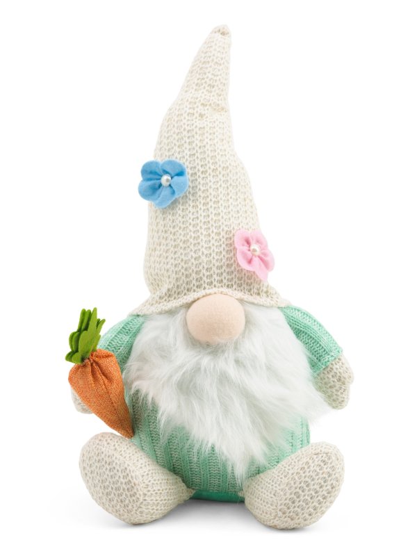 14.5in Hat Wearing Gnome Holding Carrot