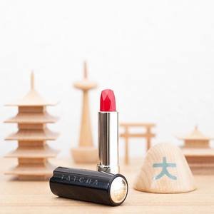 Get a FREE Kyoto Red Mini Lipstick with orders over $100 @ Tatcha