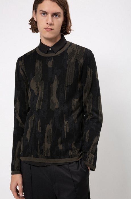 - Regular-fit sweater in cotton blend with camouflage pattern