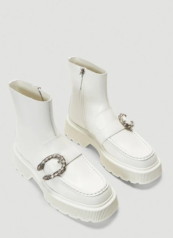 Hunder Boots in White