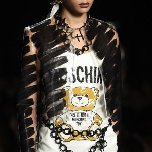 SS19 Ready-to-Bear Collection @ Moschino