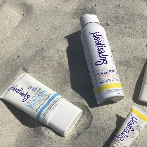 Antioxidant-Infused Sunscreen Mist With Vitamin C SPF 50
