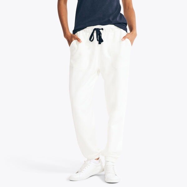 SUSTAINABLY CRAFTED FLEECE JOGGER