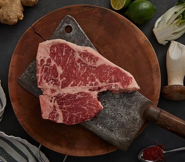 USDA Prime Bone-In Porterhouse Steak (18 oz)