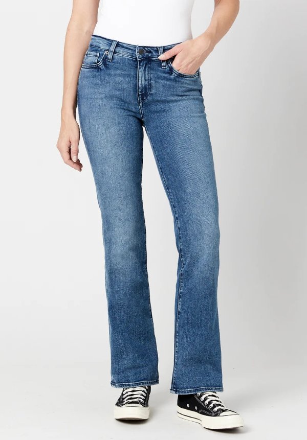 Mid Rise Bootcut Queen Stonewashed Jeans - BL15831