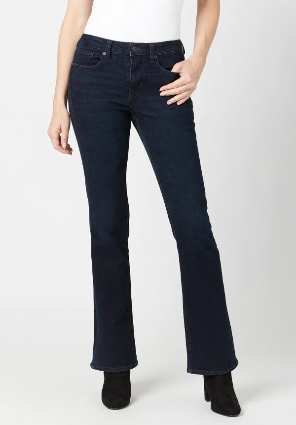Mid Rise Bootcut Queen Rinsed Jeans - BL15832
