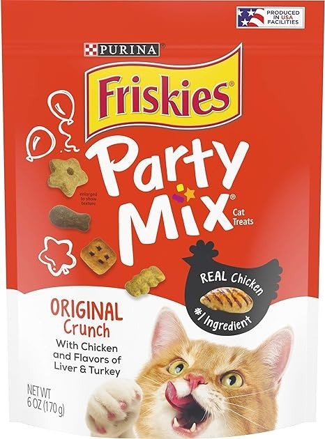 Friskies Made in USA Facilities Cat Treats, Party Mix Original Crunch - (6) 6 oz. Pouches