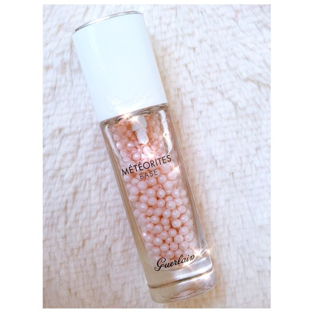 娇兰妆前乳 也是很有名啦 趁着丝芙...