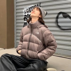 The North Face 爆款大清仓！奶白色Miu风冲锋衣£80！