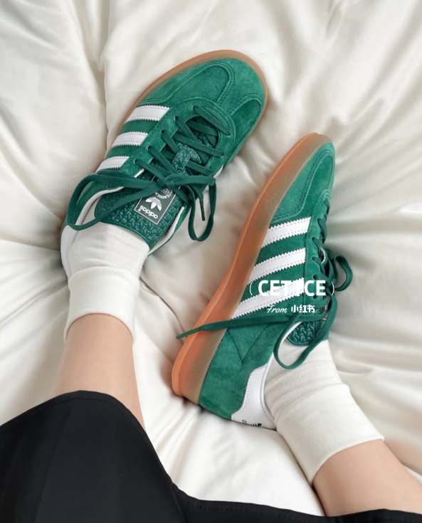 Adidas Gazelle 运动鞋