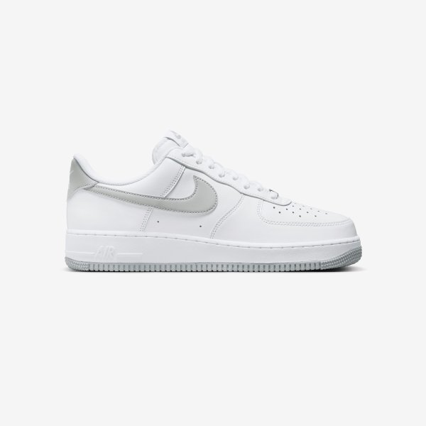 AF1运动鞋