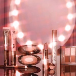 英区彩妆战神💗Charlotte Tilbury💗秒杀价！羽翼粉饼£31！