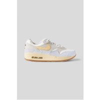 Air Max 1 绒面革运动鞋