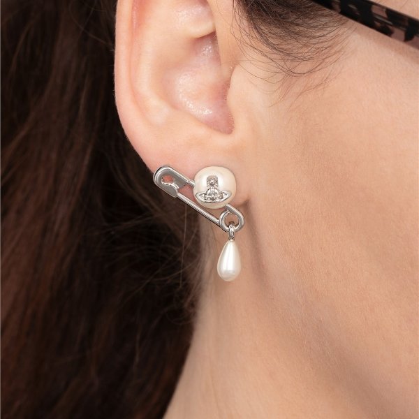 别针泪滴珍珠耳环
