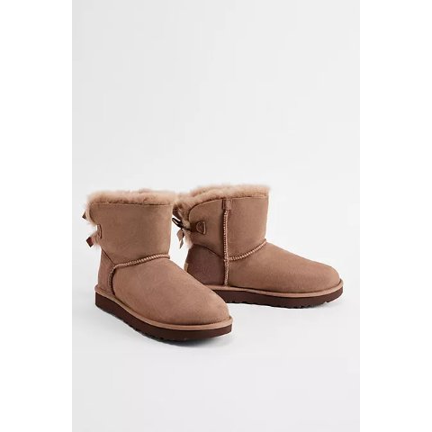 UGGBailey Bow II 女靴 Rocky Oak