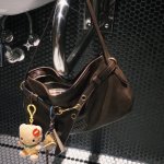 高奢半价啊啊😻Miu Miu封面包包直降£1000+ Prada乐福鞋£496